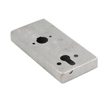 Zámková kapsa pro zadlabací zámek (rozteč 72mm)